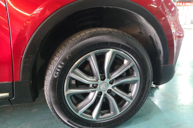 吉利汽车 博越 2018款 1.8TD 自动两驱智尊型4G互联版车身外观10