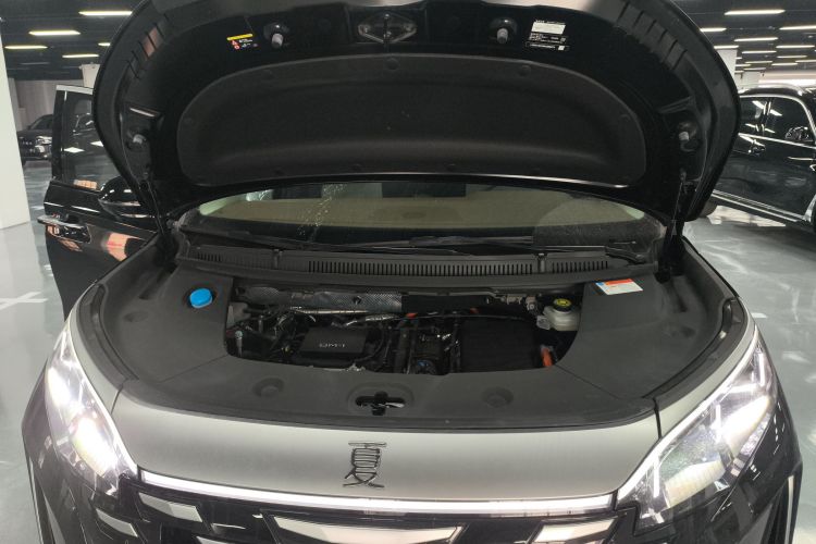 比亚迪 夏 2025款 DM-i 1.5T 180km 超越型机舱底盘24