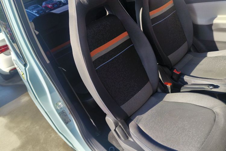 五菱汽车 宏光MINIEV 2020款 自在款 三元锂局部细节41