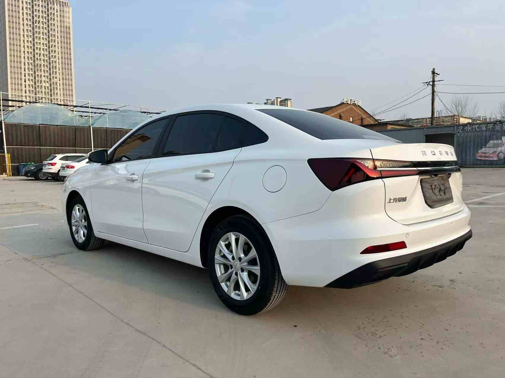 荣威i5 2026款 1.5L 手动舒享版(3)