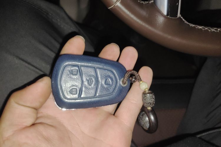 凯迪拉克XTS 2016款 28T 技术型中控内饰11