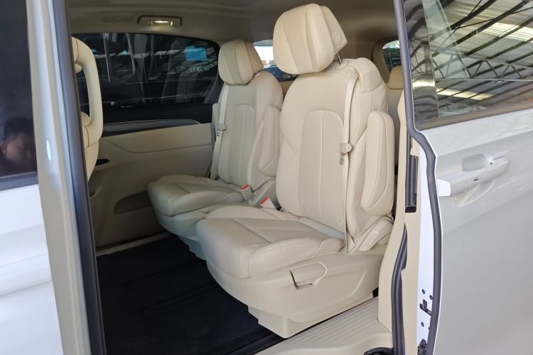 别克GL8新能源 2025款 陆尚 先享版 7座中控内饰21