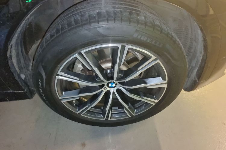 宝马X6 2022款 xDrive30i M运动套装车身外观10