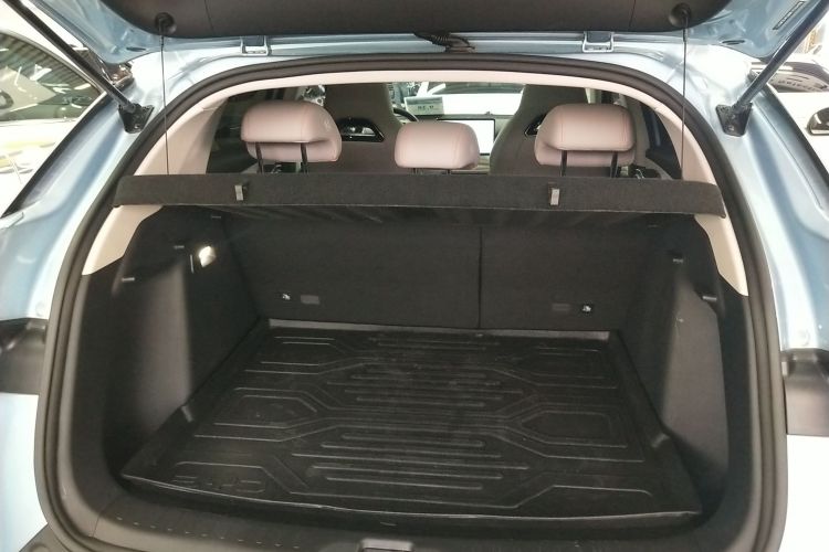 比亚迪 元PLUS 2023款 冠军版 510KM 超越型机舱底盘23