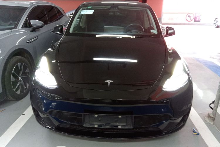 特斯拉 Model Y 2022款 后轮驱动版车身外观6001