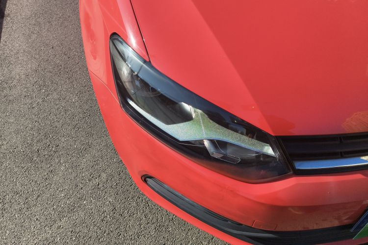 大众 Polo 2014款 1.4L 手动风尚版车身外观8