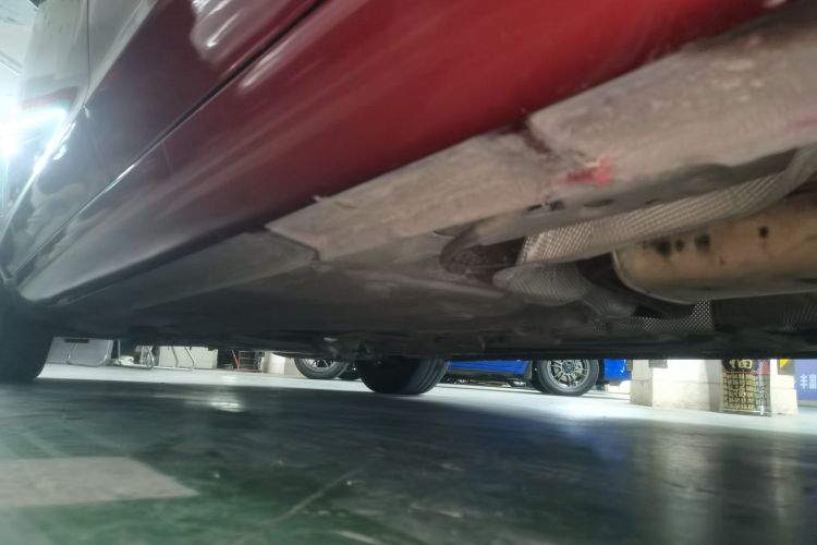 福特 福克斯 2012款 两厢经典 1.8L 自动基本型局部细节9002