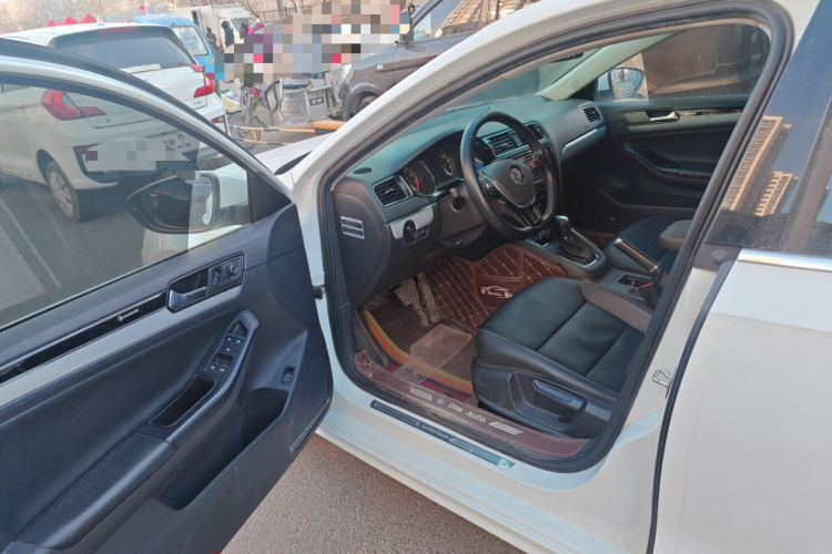 大众 速腾 2017款 230TSI 自动舒适型中控内饰20