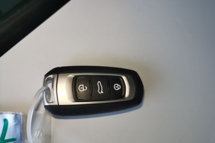 吉利银河 2024款 熊猫mini 200km 耐力熊中控内饰11