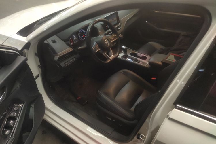 日产 天籁 2021款 2.0L XL 舒适版局部细节19