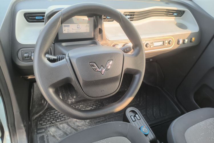 五菱汽车 宏光MINIEV 2020款 轻松款 三元锂中控内饰12