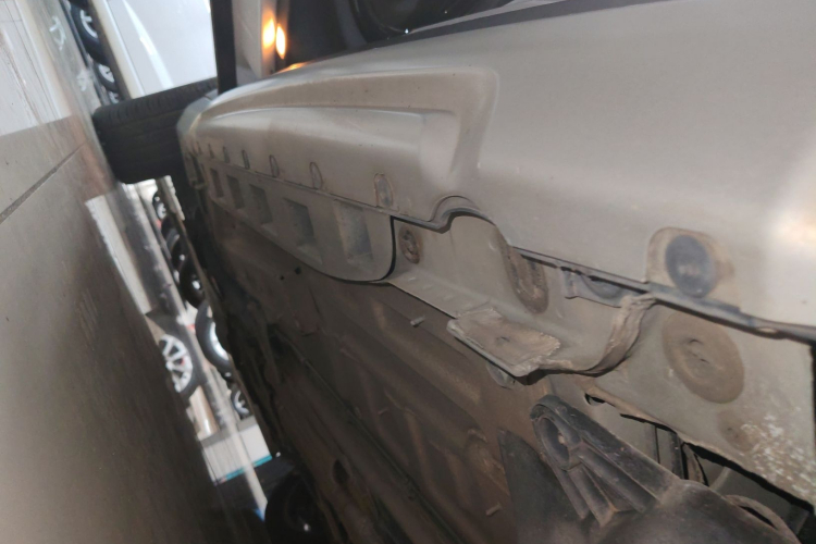 MINI Countryman 2016款 1.6T COOPER ALL4 Fun装备控局部细节9002