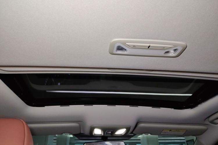 长安 逸动 2024款 PLUS 蓝鲸NE 1.4T GDI DCT高能版局部细节22