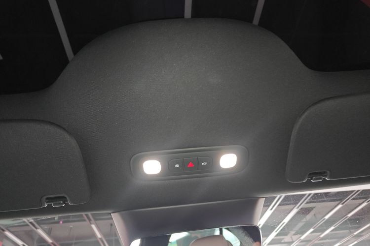 小米汽车 小米YU7 2025款 超长续航后驱版局部细节22