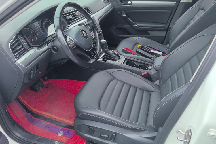 大众 凌渡 2019款 280TSI DSG舒适版 国V中控内饰19