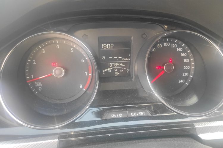 大众 宝来 2017款 1.6L 手动舒适型中控内饰15