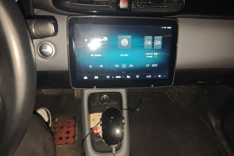 零跑汽车 零跑T03 2021款 400轻享版 磷酸铁锂中控内饰16