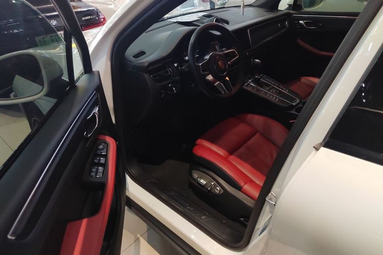 保时捷 2018款 Macan 2.0T中控内饰20