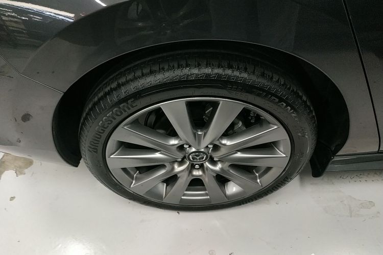 马自达3 昂克赛拉 2023款 2.0L 自动质雅版车身外观6008