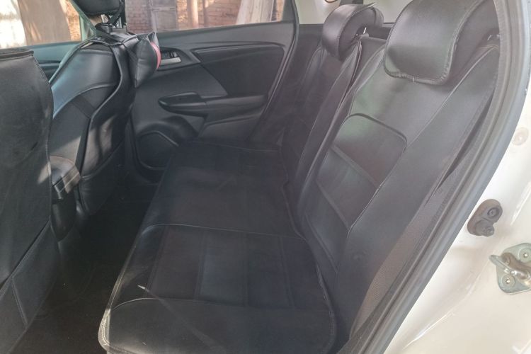 本田 飞度 2018款 1.5L CVT舒适天窗版中控内饰21