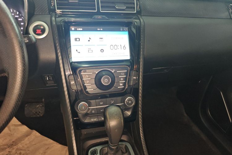 江铃 驭胜S330 2016款 1.5L GTDi 自动两驱尊贵版中控内饰16