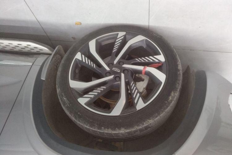 吉利汽车 星越L 2023款 2.0TD 高功自动两驱旗舰型车身外观6002