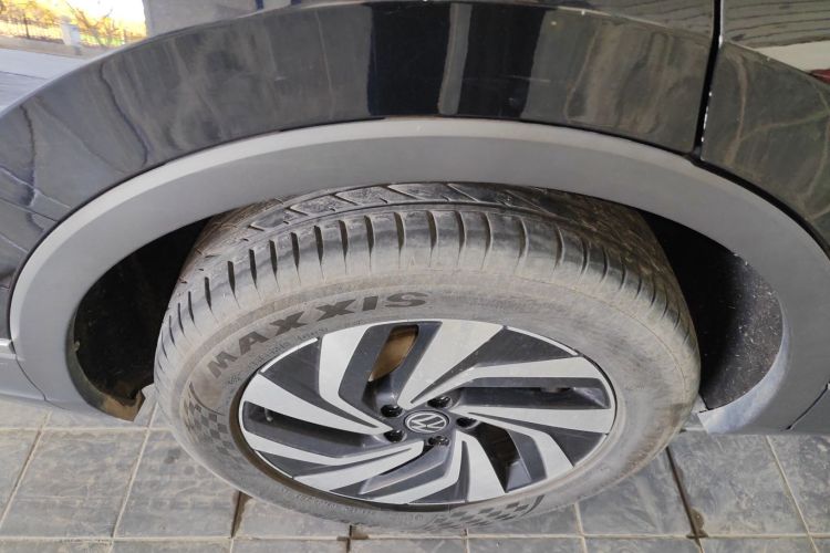 大众 途观L 2023款 改款 330TSI 自动两驱智享版车身外观6008