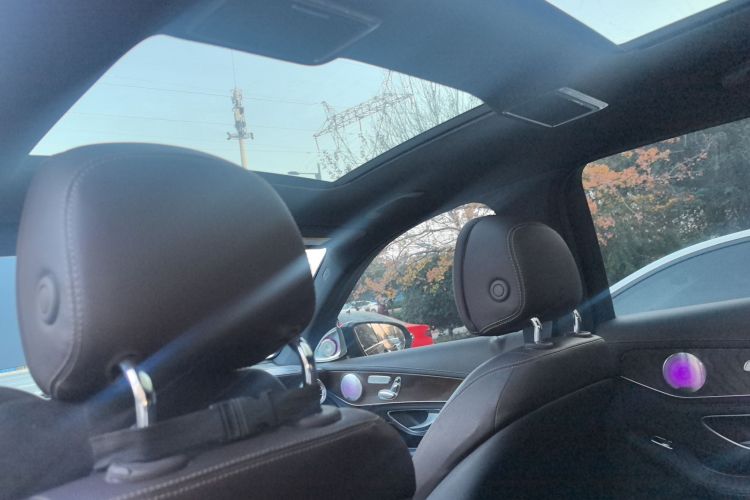 奔驰GLC 2020款 GLC 260 L 4MATIC 豪华型局部细节22