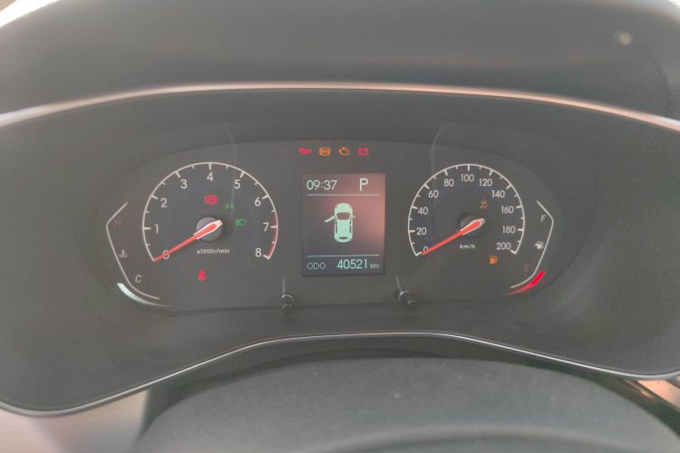 北京汽车 北京X3 2021款 1.5T CVT荣耀版中控内饰14