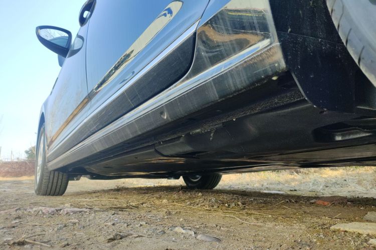 大众 帕萨特新能源 2025款 430PHEV 混动商务版局部细节9002