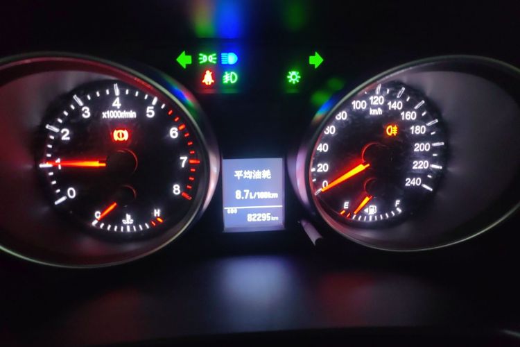 哈弗H6 2016款 升级版 1.5T 手动两驱都市型中控内饰14