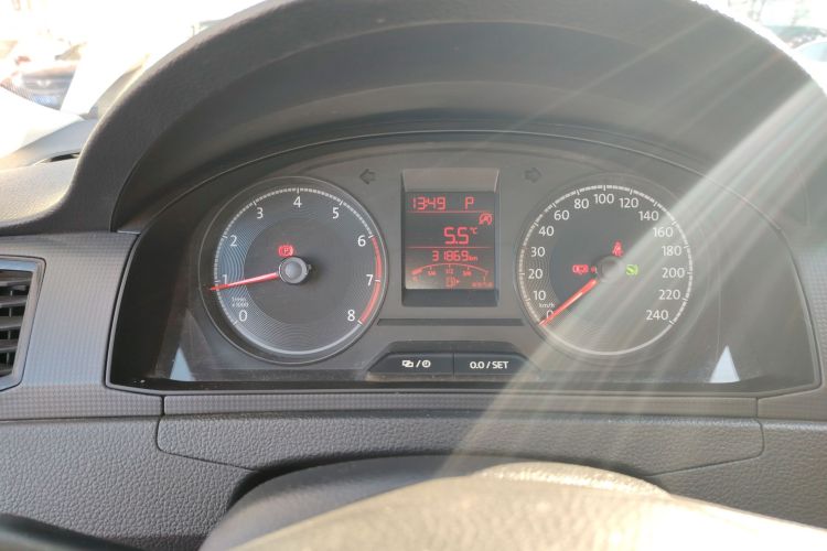 大众 桑塔纳 2019款 1.5L 自动风尚版 国VI中控内饰14