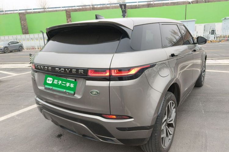 路虎 揽胜极光新能源 2022款 极光L P300e 插电式电动混合版车身外观7