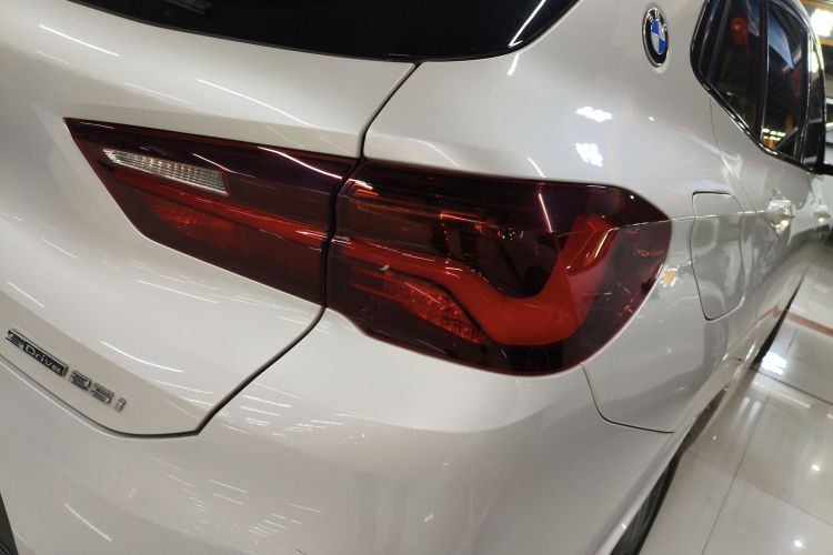 宝马X2 2021款 改款 sDrive25i M运动套装车身外观6006