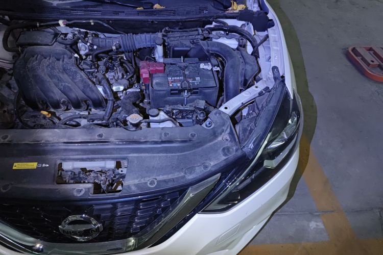 日产 轩逸 2021款 经典 1.6XE CVT舒适版局部细节9007