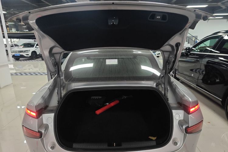 小鹏P7 2020款 670N机舱底盘23