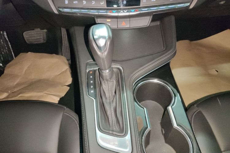 凯迪拉克CT4 2020款 28T 时尚型局部细节18