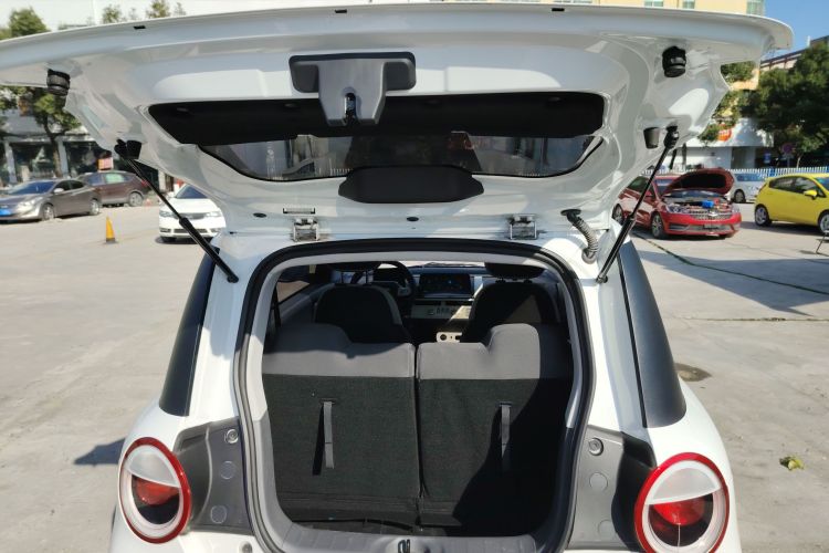 长安启源 长安Lumin 2022款 210km 香甜款机舱底盘23