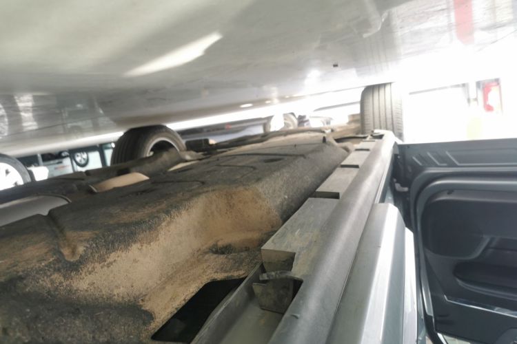 林肯 冒险家 2024款 1.5T 两驱尊享混动版局部细节9002