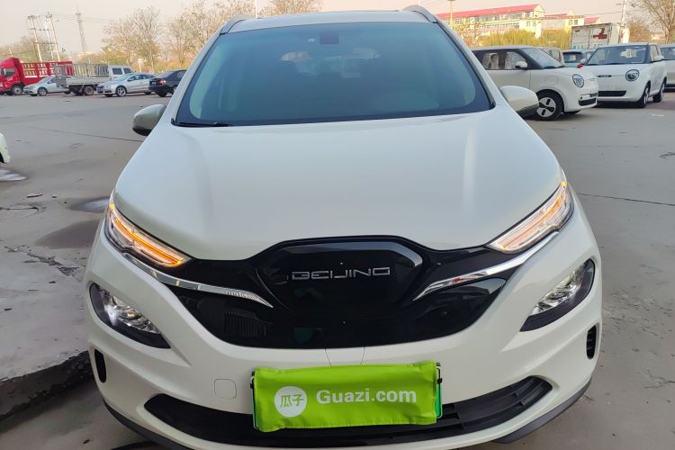 北京汽车 北京EX3 2019款 R600 劲尚版车身外观6001