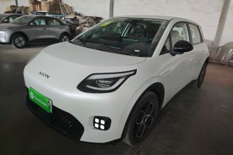 埃安 AION UT 2025款 330星耀版