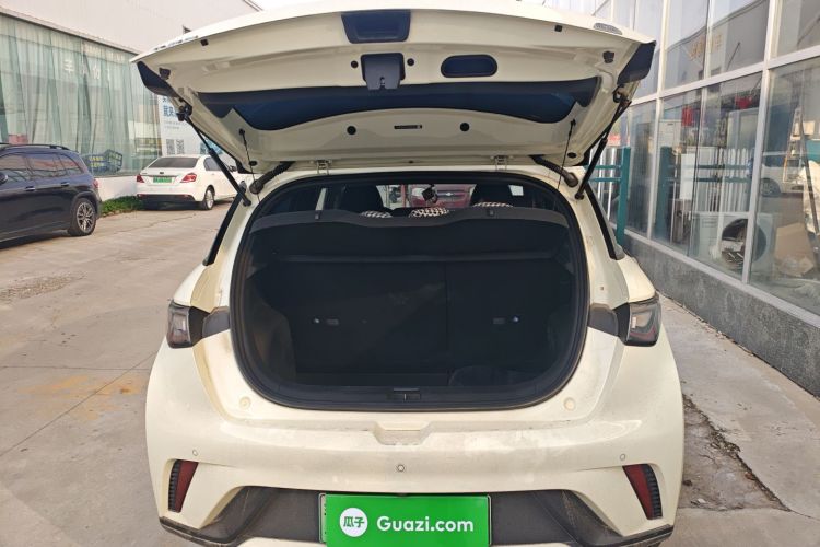 比亚迪 海豚 2023款 420km 时尚版局部细节23