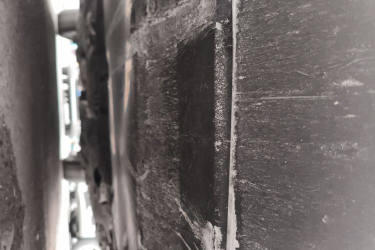 福特 探险者 2023款 EcoBoost 285 四驱钛金版 7座局部细节9008