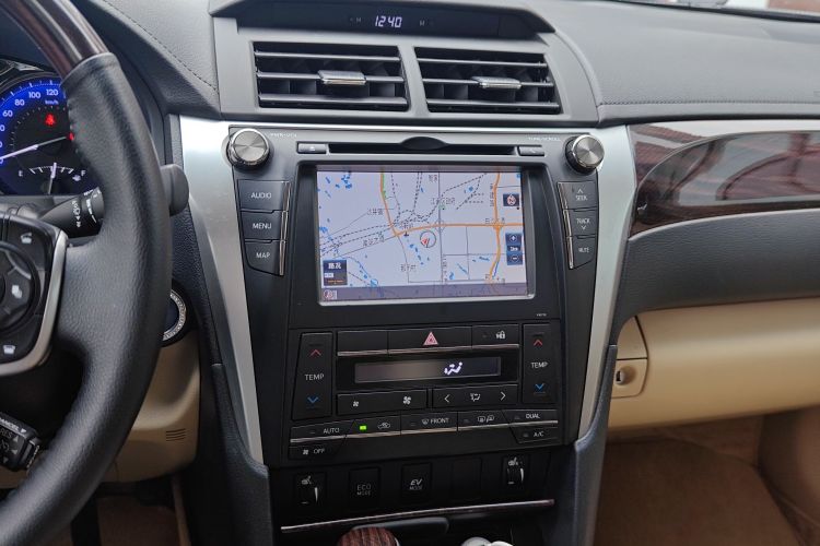 丰田 凯美瑞 2015款 双擎 2.5HG 豪华导航版局部细节16