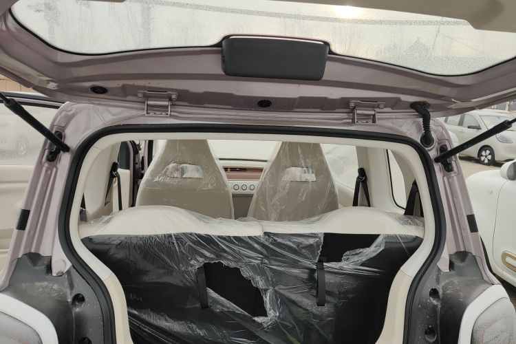 奔腾小马 2026款 222km 萌趣马 Plus中控内饰22