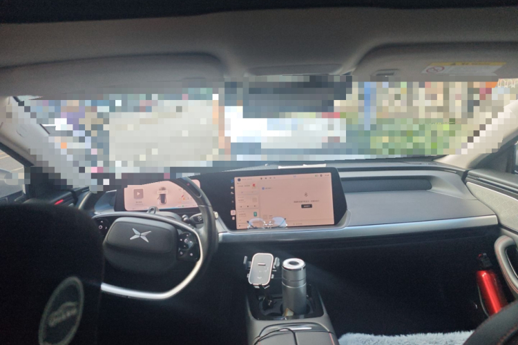 小鹏P7 2022款 480E局部细节22