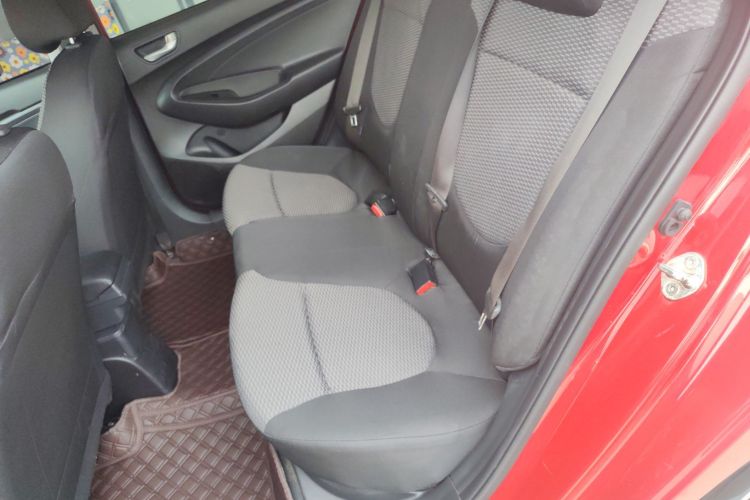 现代 瑞纳 2017款 1.4L 自动跃享版 国V中控内饰21