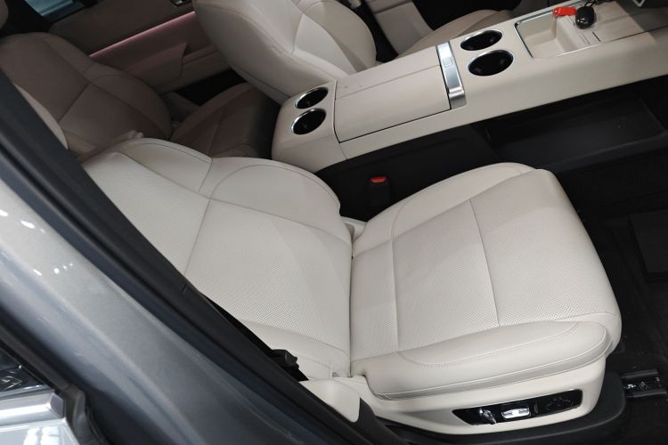 理想汽车 理想L9 2024款 Pro局部细节41