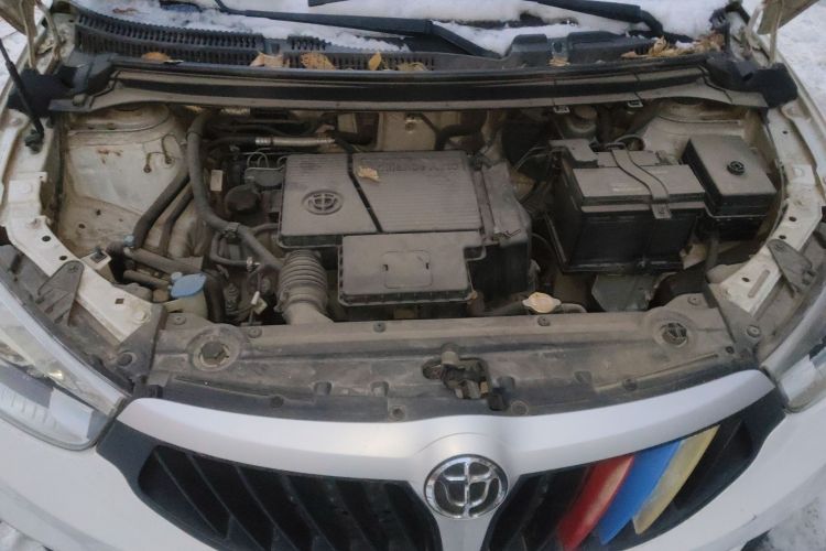 中华V3 2016款 1.5L 手动基本型局部细节24