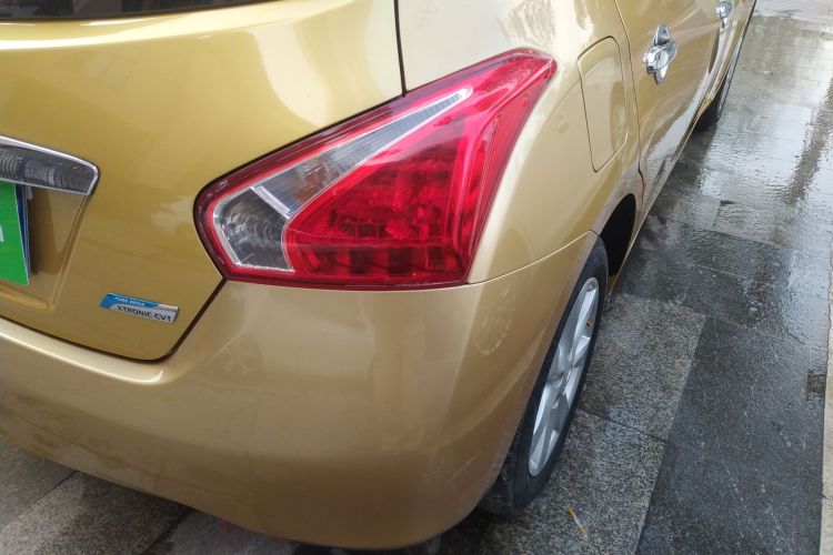 日产 骐达TIIDA 2011款 1.6L CVT智能型车身外观9